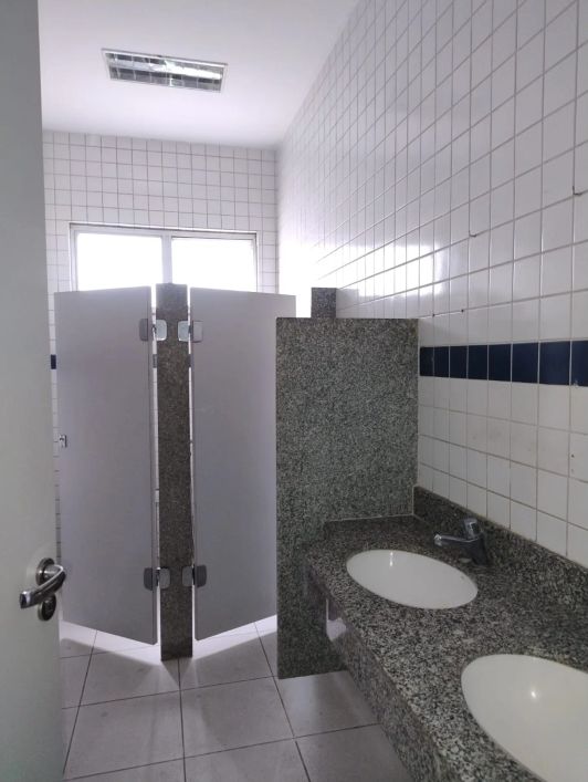 Bacelar Imóveis aluga ponto comercial em Mosqueiro, av. 16 de novembro, próximo ao novo Líder