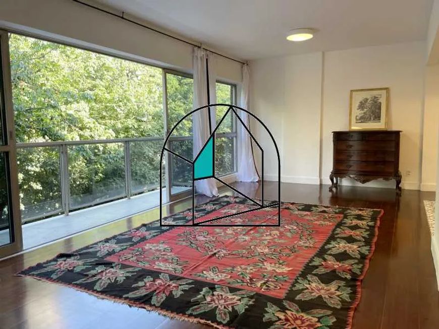 Apartamento Totalmente Reformado - Pronta Entrega - Em Ótimo Ponto Da Gávea!