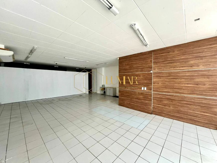 🏢 Loja Térrea de 168m² no Edifício Ruth Lobato, Campina - Belém