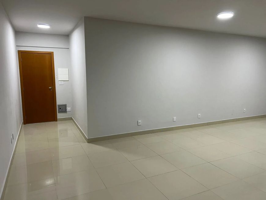 ALUGO SALA COMERCIAL 67m2 ED. INFINITY CORPORATE CENTER