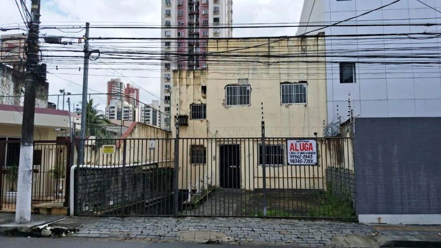 Prédio Comercial 1400 m2, na Tv. Quintino Bocaiúva c/ Boaventura.
