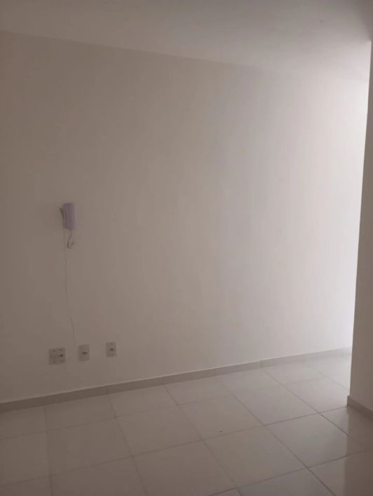 Imóvel para aluguel, com 2 quartos, sala, cozinha, banheiro social, área de serviço e 1 vaga