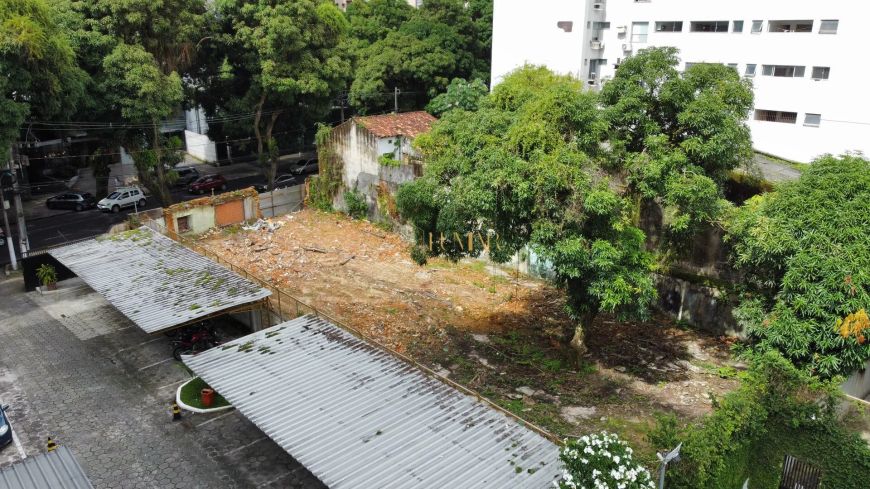 🏗️ Terreno amplo para LOCAÇÃO na Av Govenador José Malcher, 674m2 - Nazaré - Belém📍