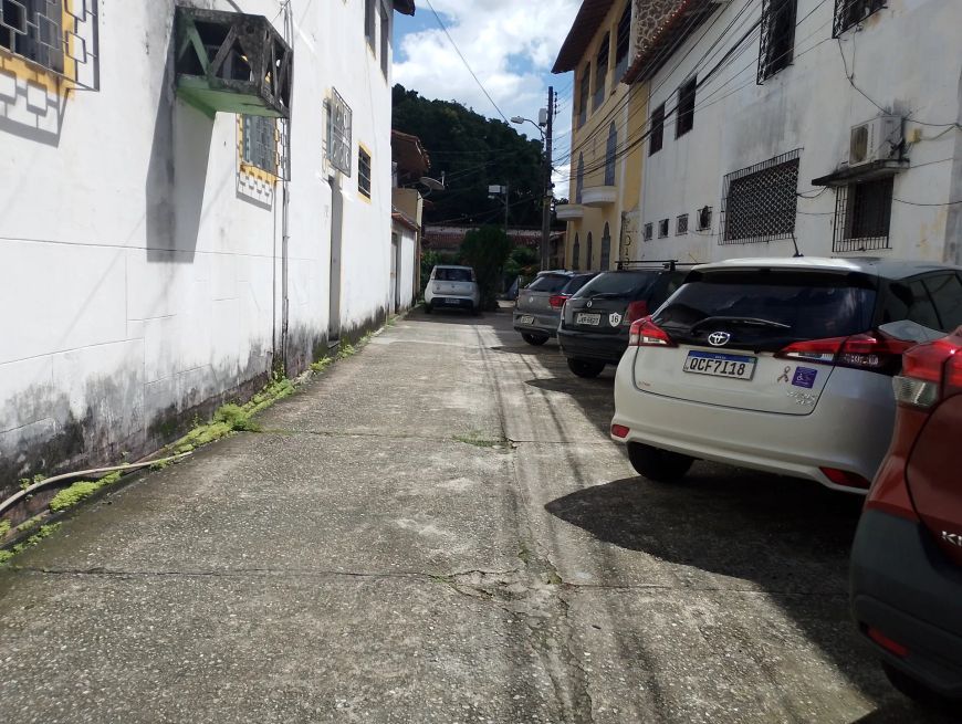 ALUGO CASA NO VILLA DIONE CIDADE VELHA