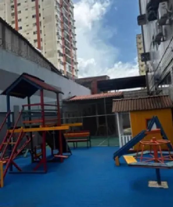 IAlugo apto mobiliado na Batista Campos, 3/4 mais dependência de empregada com vaga de garagem