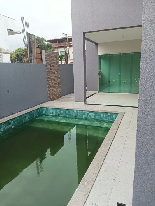 BELISSIMA CASA NO COND. JARDIM UNIVERSITÁRIO COM 4 SUÍTES PRIMEIRA MORADIA- Belém - PA