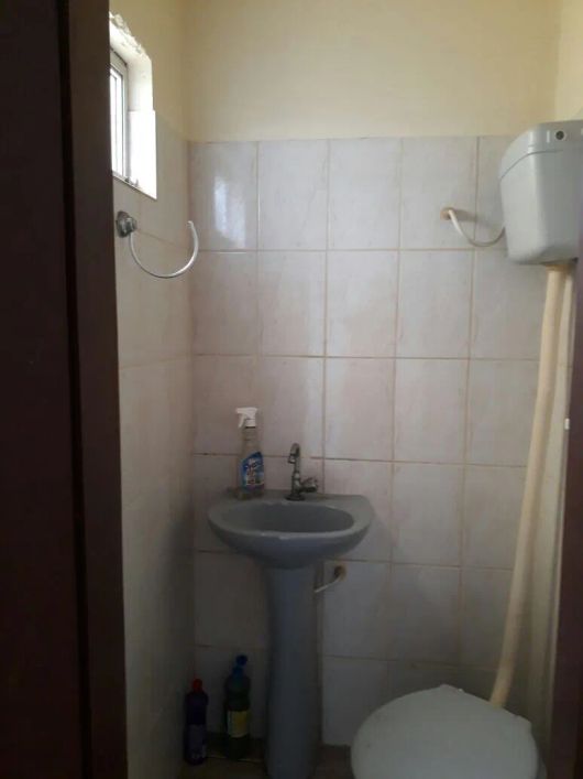 Lene Pegado Aluga Sala Comercial com 12 m² na Av Senador Lemos