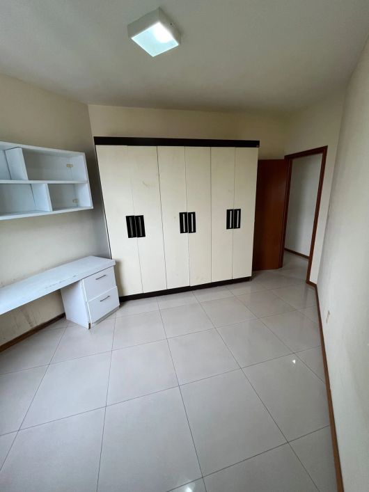 Alugo apartamento com 2 quartos na Batista Campos
