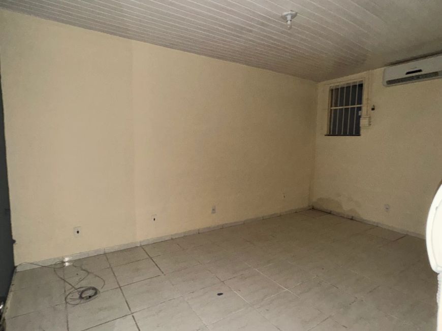 Sala comercial com split para aluguel possui 20 metros quadrados em São Brás - Belém - PA