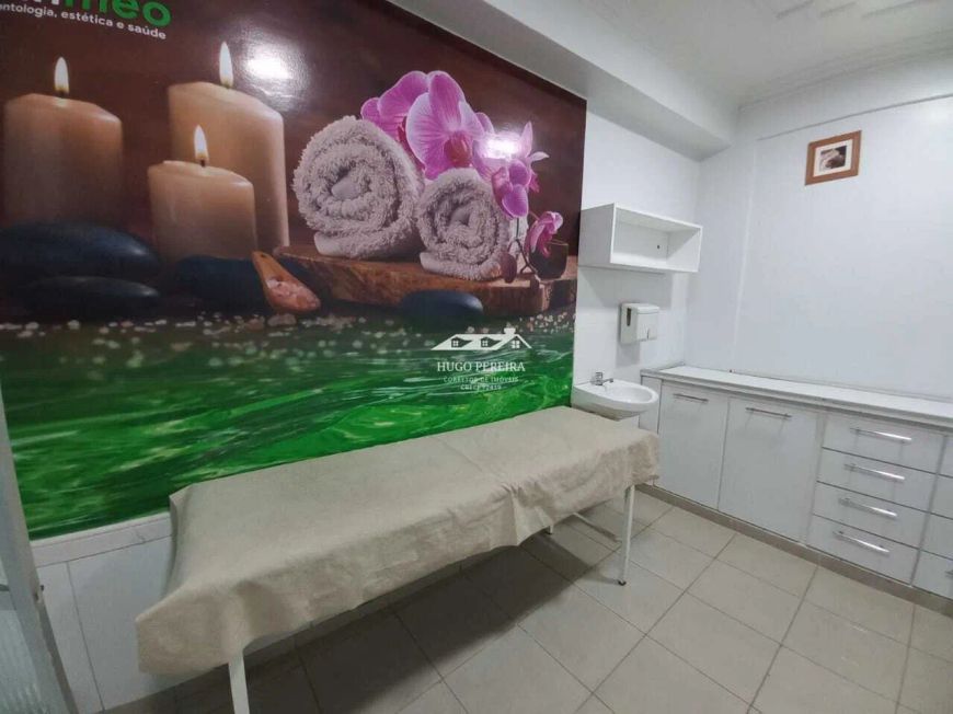 Aluga-se sala comercial mobiliada, 20m², José Malcher Nazaré
