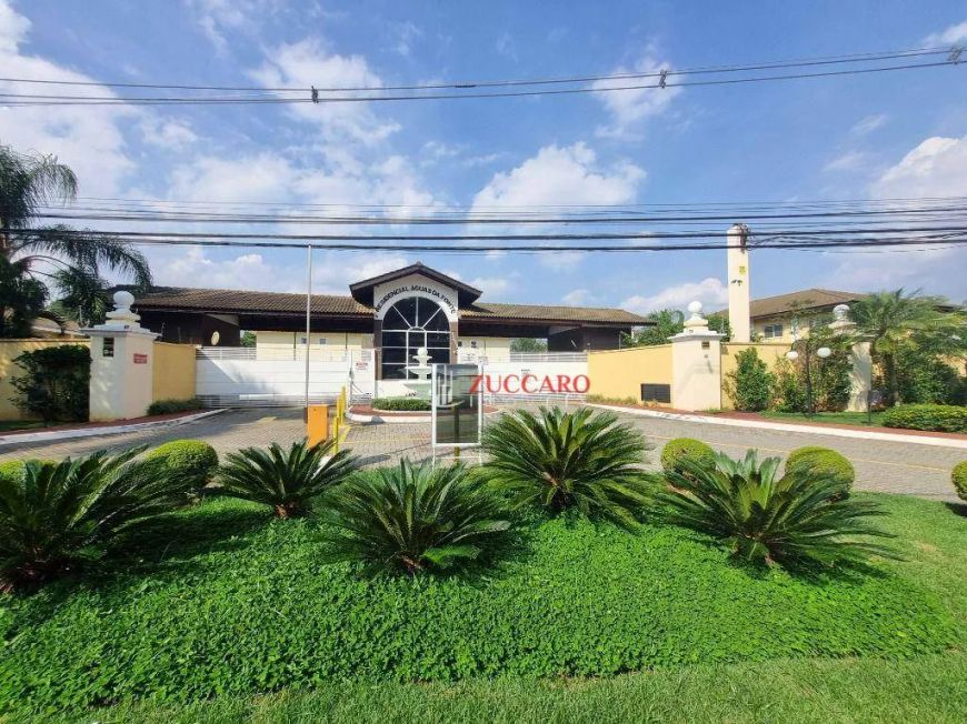 Sobrado com 3 dormitórios para alugar, 100 m² por R$ 4.737,00/mês - Jardim Flor do Campo - Guarulhos