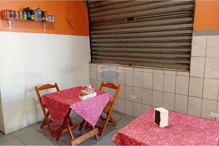 "Restaurante Reformado Passa Ponto em Local Estratégico Próximo da Praça Oito de Dezembro Guarulhos"