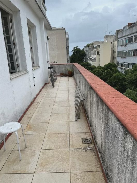 Apartamento para venda possui 86 metros quadrados com 2 quartos em Flamengo - Rio de Janeiro - RJ