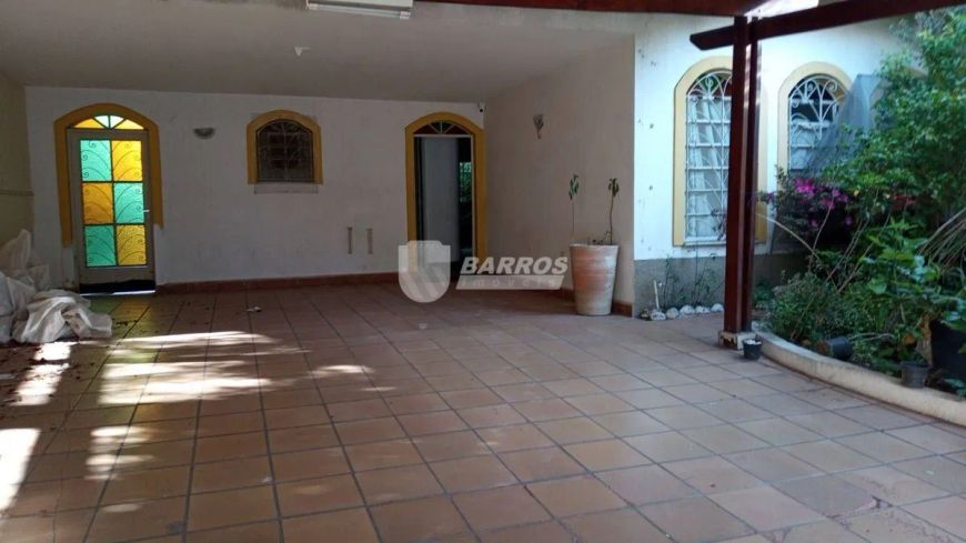 CASA COMERCIAL NO CENTRO DE GUARULHOS