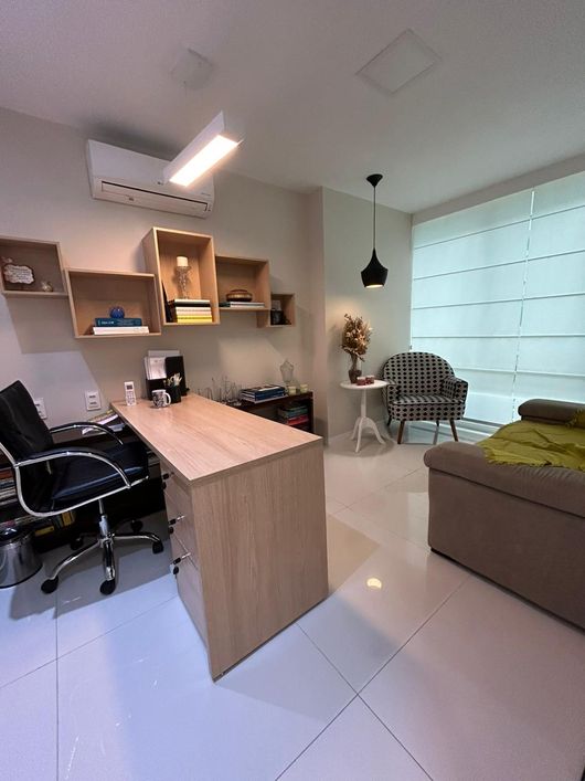 Consultório mobiliado One Offices