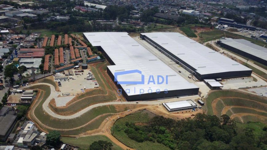 Galpão Industrial/Logístico - Condomínio Fechado - Locação - 15.098 m² - Aeroporto de Cumbica - Guar