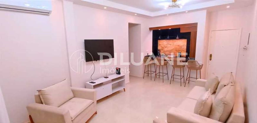 Apartamento - Padrão / Residencial / Copacabana