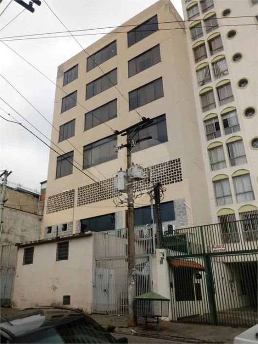 Prédio inteiro para locação em Vila Hulda - SP