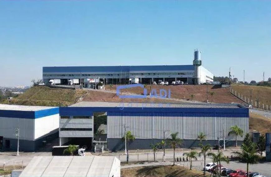Galpão Industrial/Logístico - Condomínio Fechado - Locação - 2.567 m² - Aeroporto Internacional - Gu