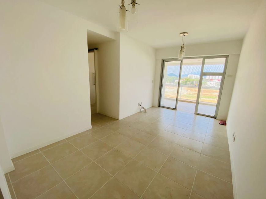 Apartamento para venda com 68m² e 2 quartos no Recreio dos Bandeirantes