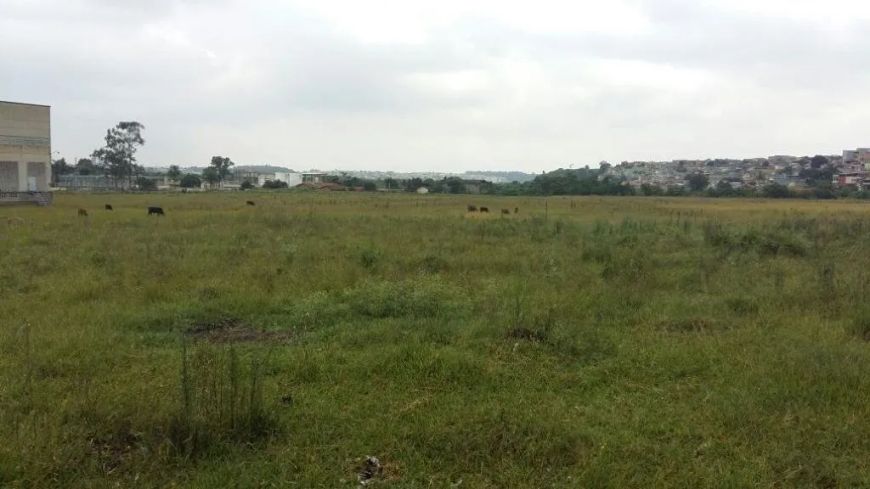Terreno à venda em Jardim Novo Portugal - SP