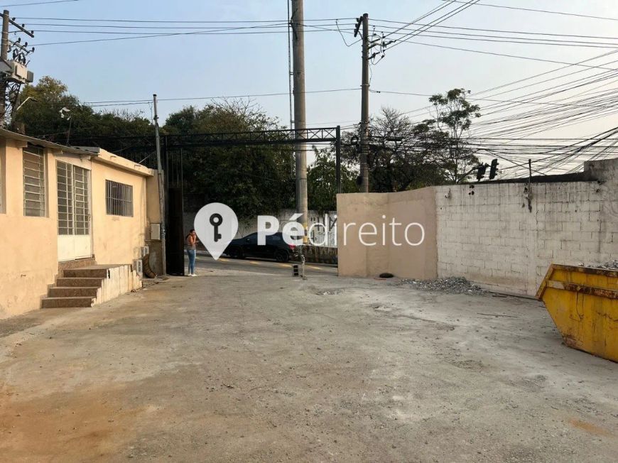 Galpão 405m² para Locação em Guarulhos
