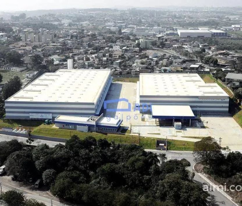 Galpão Industrial/Logístico - Condomínio Fechado - Locação - 1.874 m² - Aeroporto Internacional - Gu