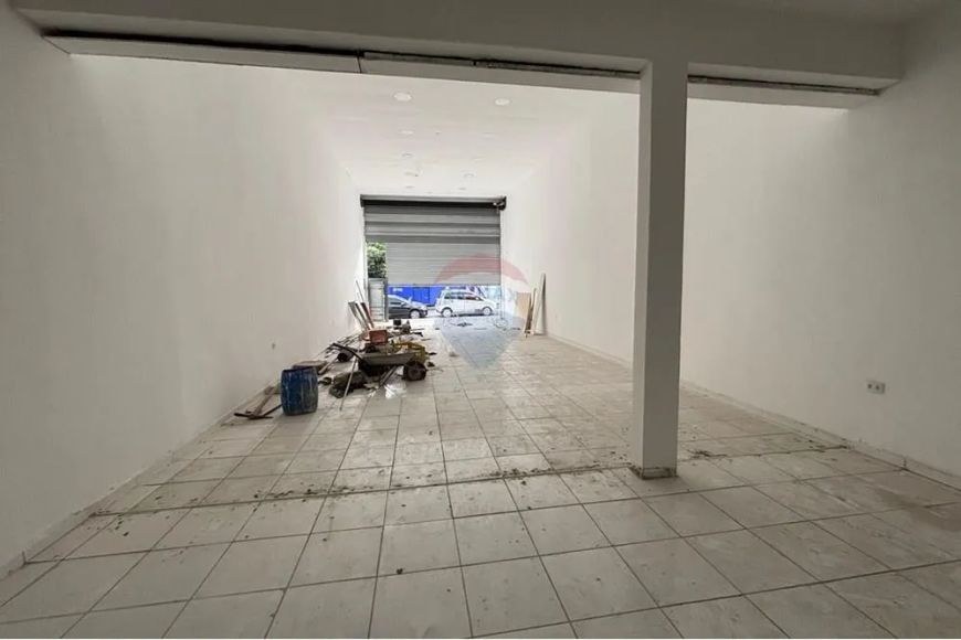 Ponto comercial de 161m2 no Jardim Zaira