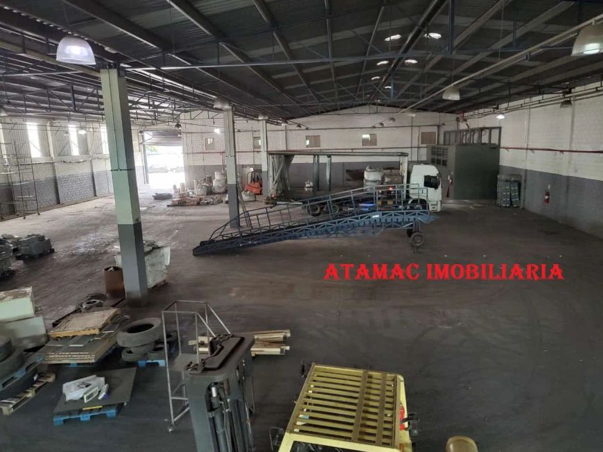 GALPÃO / ARMAZEM / DEPOSITO imóvel para aluguel com 2500 m2 em Jd. Cumbica - Guarulhos - SP