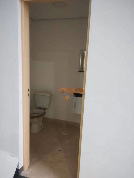 Galpão para alugar, 395 m² por R$ 9.800,00/mês - Carmela 3 - Guarulhos/SP