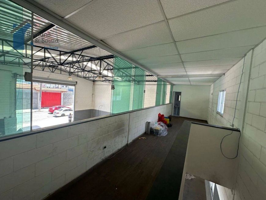 Galpão para alugar, 252 m² por R$ 7.682,00/mês - Jardim Presidente Dutra - Guarulhos/SP