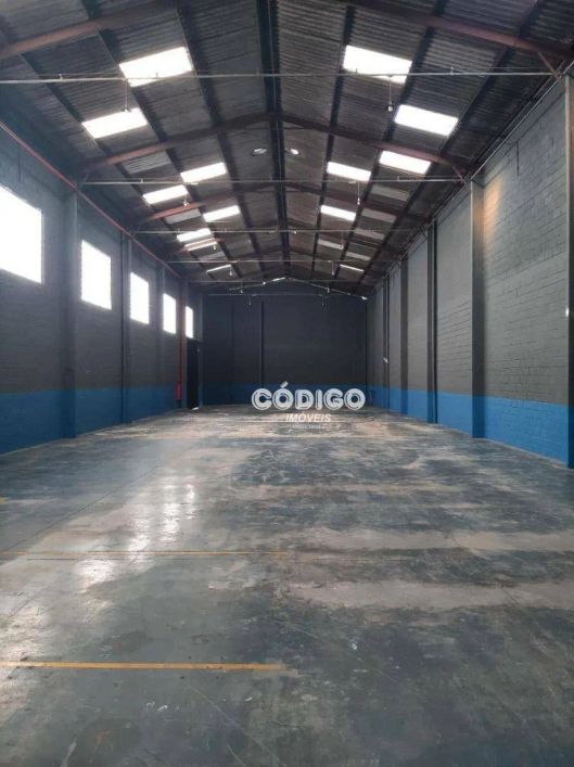 Galpão para alugar, 1050 m² por R$ 25.725,00/mês - Vila Endres - Guarulhos/SP