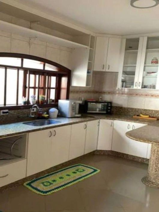 Casa à venda em Campinas, Jardim Flamboyant, com 4 quartos, com 297 m²