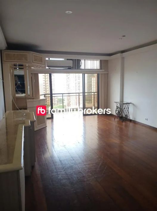 CONFORTÁVEL APARTAMENTO DE 263M² | 4 QUARTOS | AMPLA VARANDA
