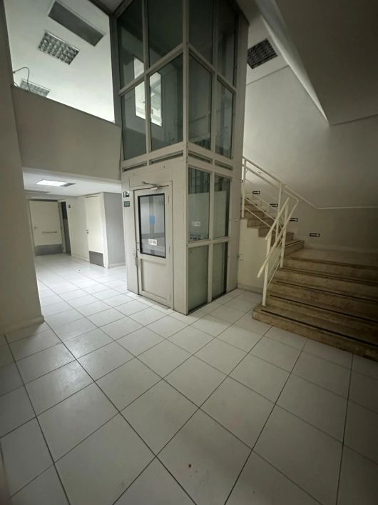 Locação Comercial na região central de Campinas-SP - 623m2
