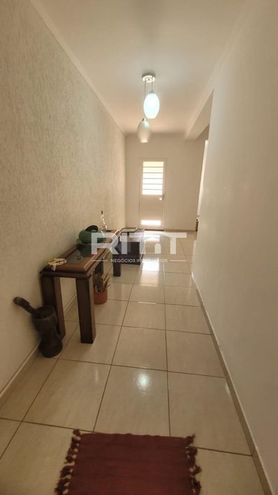Casa à venda em Campinas, Jardim Leonor, com 4 quartos, com 256 m²