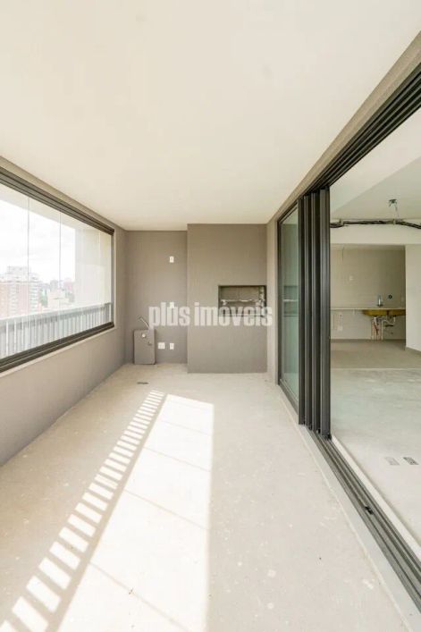 EXCELENTE LOCALIZAÇÃO !!! PINHEIROS- VISTA DESLUMBRANTE!!!