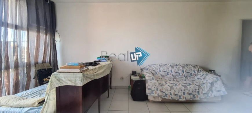 2 quartos com 2 vaga em rua silenciosa
