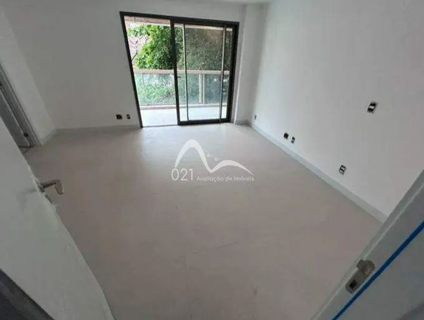 Apartamento à venda, 4 quartos, 4 suítes, 2 vagas, Lagoa - Rio de Janeiro/RJ