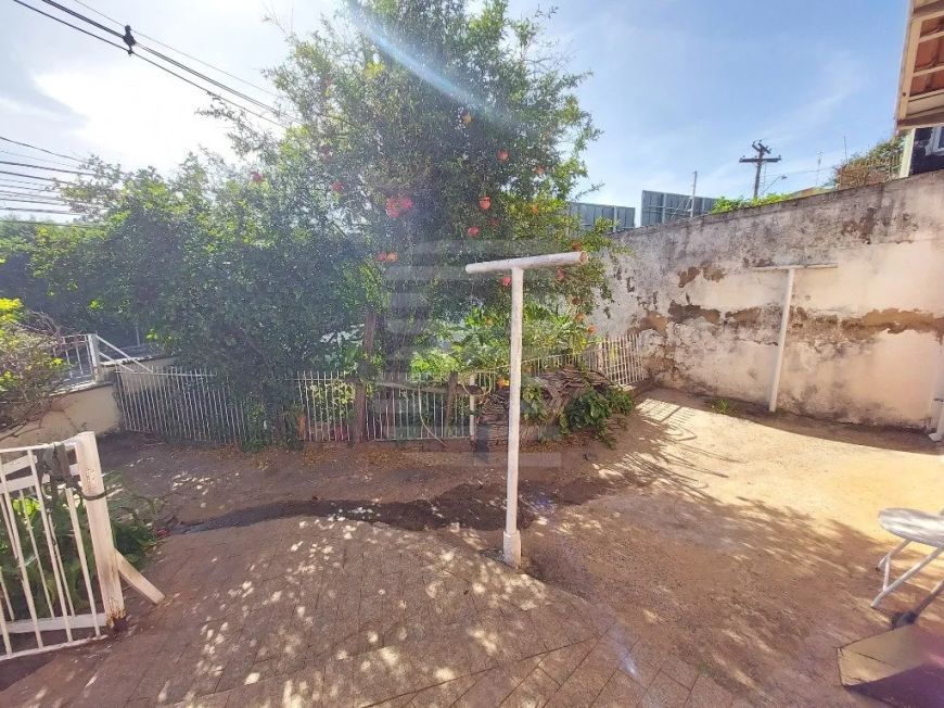 Casa à Venda no Jardim Madalena, 3 Quartos, 2 Vagas