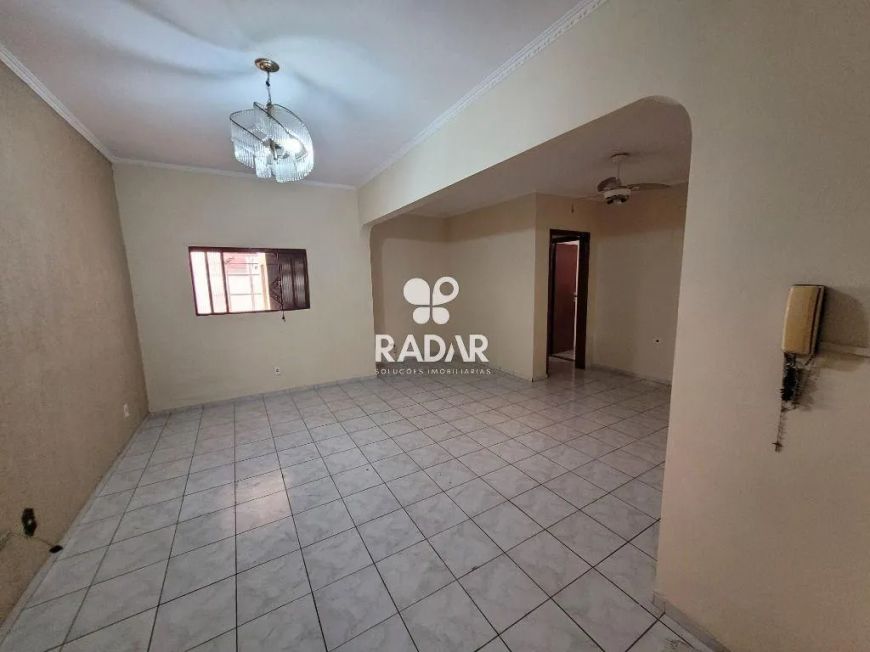 Casa à venda no Jardim dos Oliveiras, Campinas/SP
