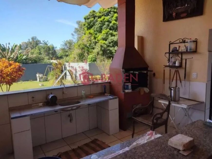 Chácara à venda em Campinas, Parque Maria Helena, com 4 quartos, com 2000 m²