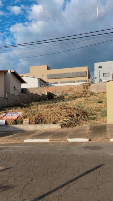 Terreno à venda em Campinas, Parque das Universidades, com 512 m²