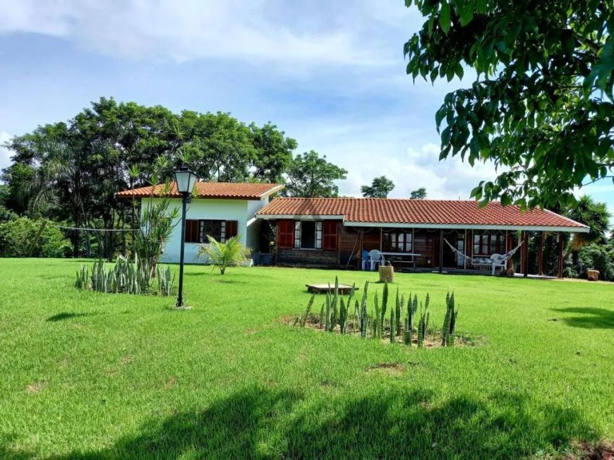 Chácara à venda em Campinas, Sousas, com 2 suítes, com 31131 m², Colinas do Atibaia