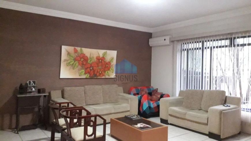 Ampla casa no Santa Genebra