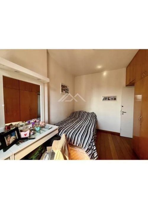Apartamento para Venda em Rio de Janeiro, Barra da Tijuca, 2 dormitórios, 1 suíte, 2 banheiros, 1 va