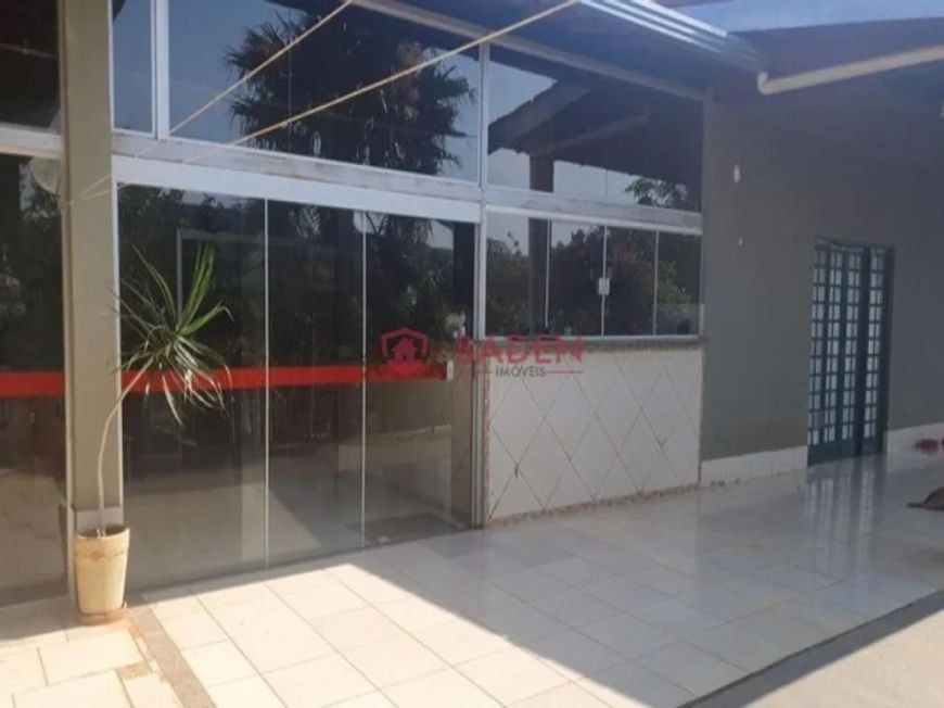 Chácara à venda em Campinas, Loteamento Chácaras Gargantilhas, com 3 suítes, com 1300 m²