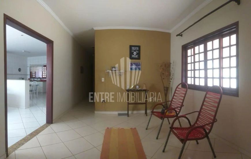 Chácara com terreno de 1243 m² no Village Campinas.