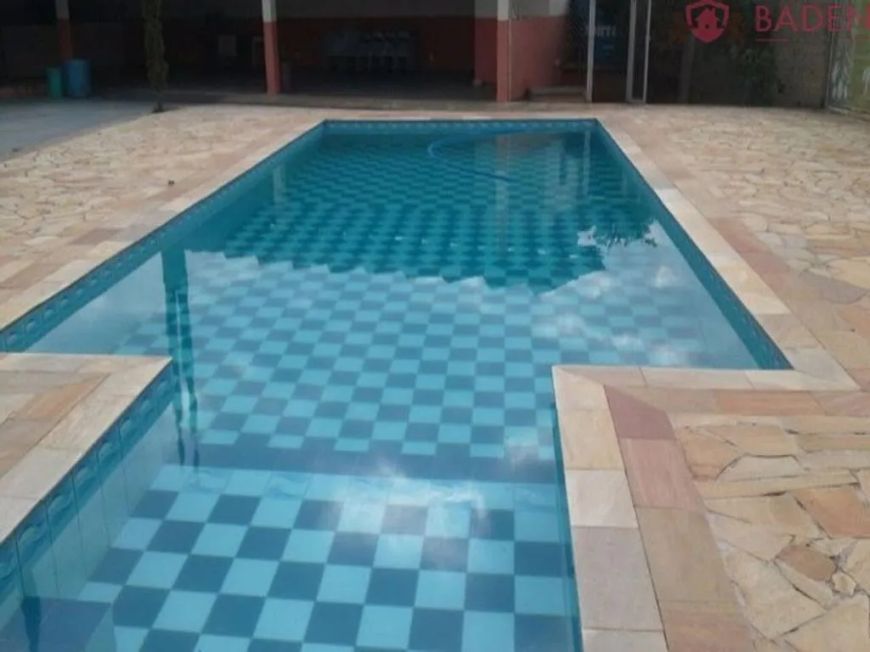 Chácara à venda em Campinas, Chácaras Cruzeiro do Sul, com 3 quartos, com 1470 m²