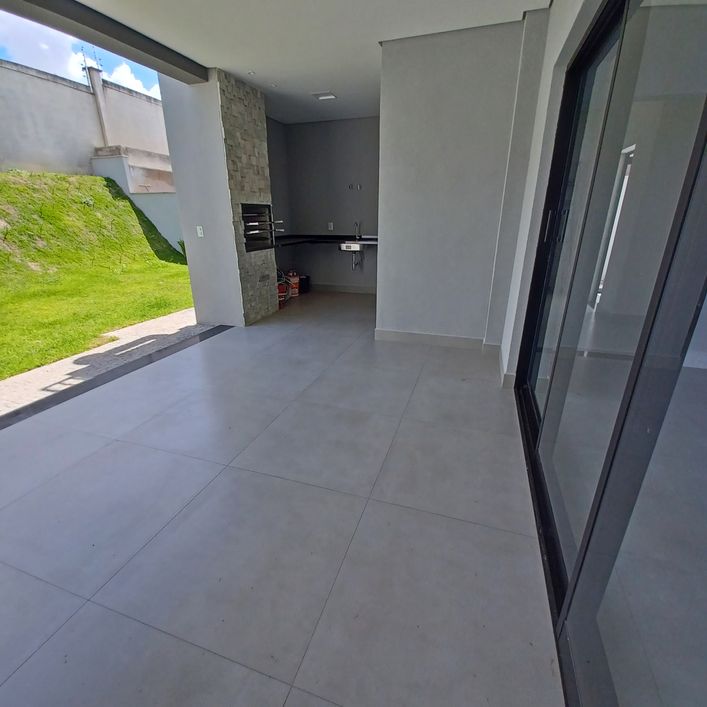 Casa de condomínio para venda com 3 quartos no bairro Santa Cândida em Campinas